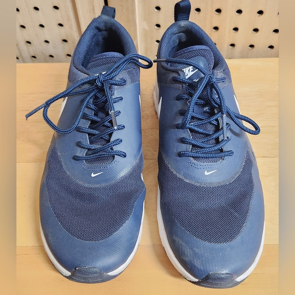 NIKE Air Max Thea‎ Sneakers Women's 9.5 Outdoor Run Walk Exercise Comfort Casual